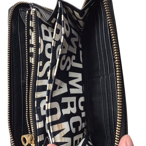 Marc By Marc Jacobs Wallet - Picture 15 of 16